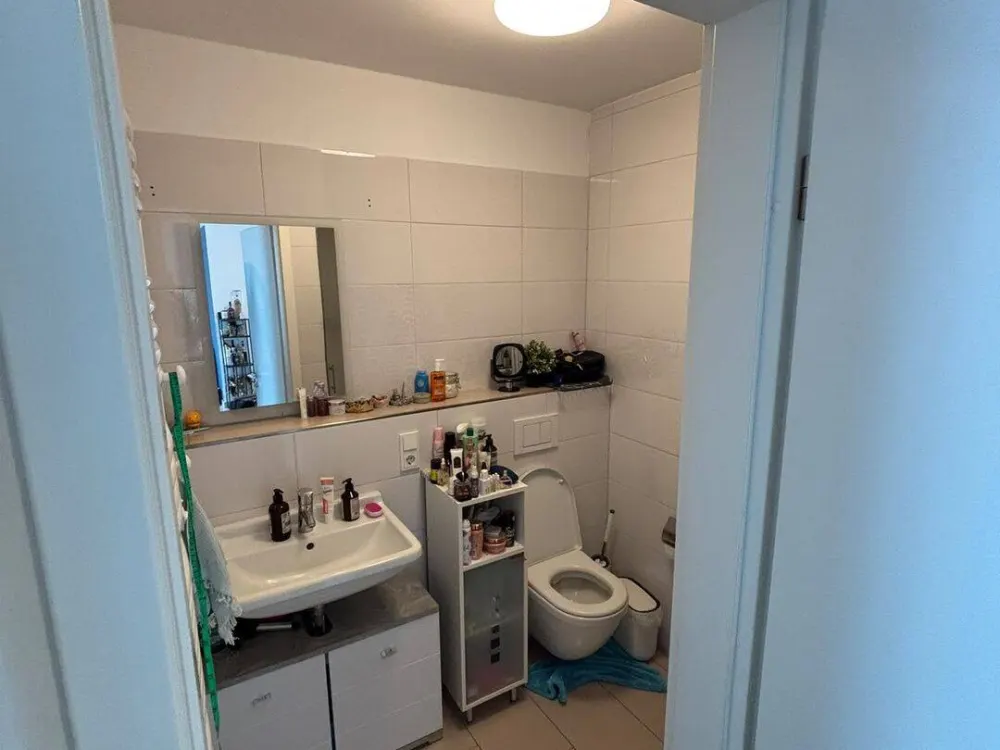 Moderne und lichtdurchflutete 4-Zimmer-Wohnung mit hochwertiger Ausstattung in Köln-Raderberg