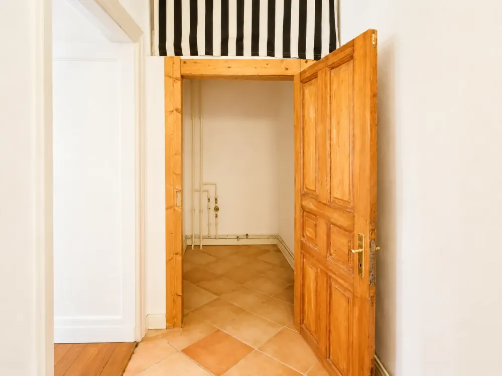 Möblierte 2 Zimmer Wohnung am Schloss Charlottenburg