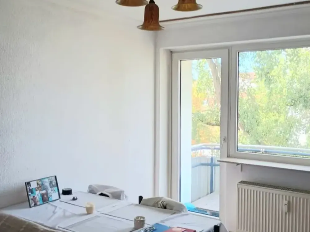 Charmante 2-Zimmer-Wohnung mit Balkon und EBK im Süden Frankfurts