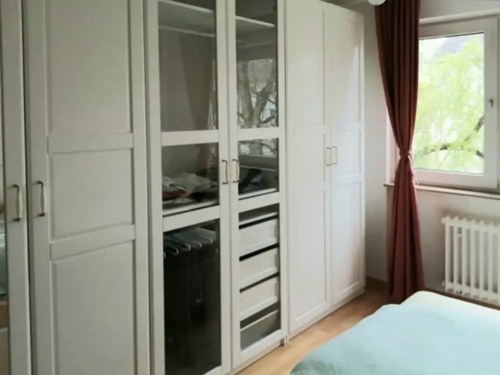 Charmante 2-Zimmer-Wohnung mit Balkon und EBK im Süden Frankfurts