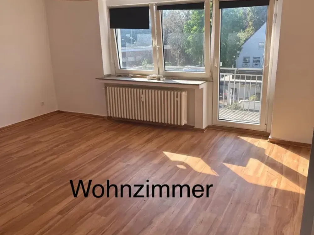 Helle 2-Zimmer-Wohnung mit ca. 65 m² und Stellplatz im Innenhof
