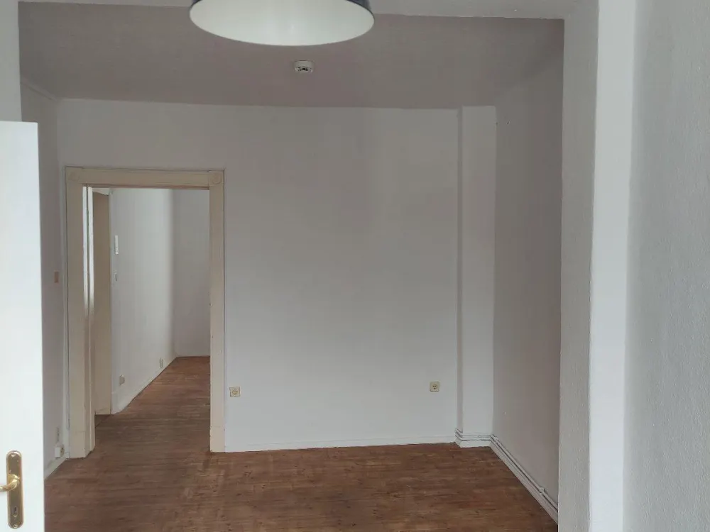 2-room apartment (4th floor) for rent, approx. 42 m², KTV, near university