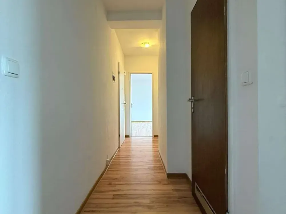 2-Zimmer-Wohnung in ruhiger Lage mit Außenstellplatz in Hattersheim zu vermieten