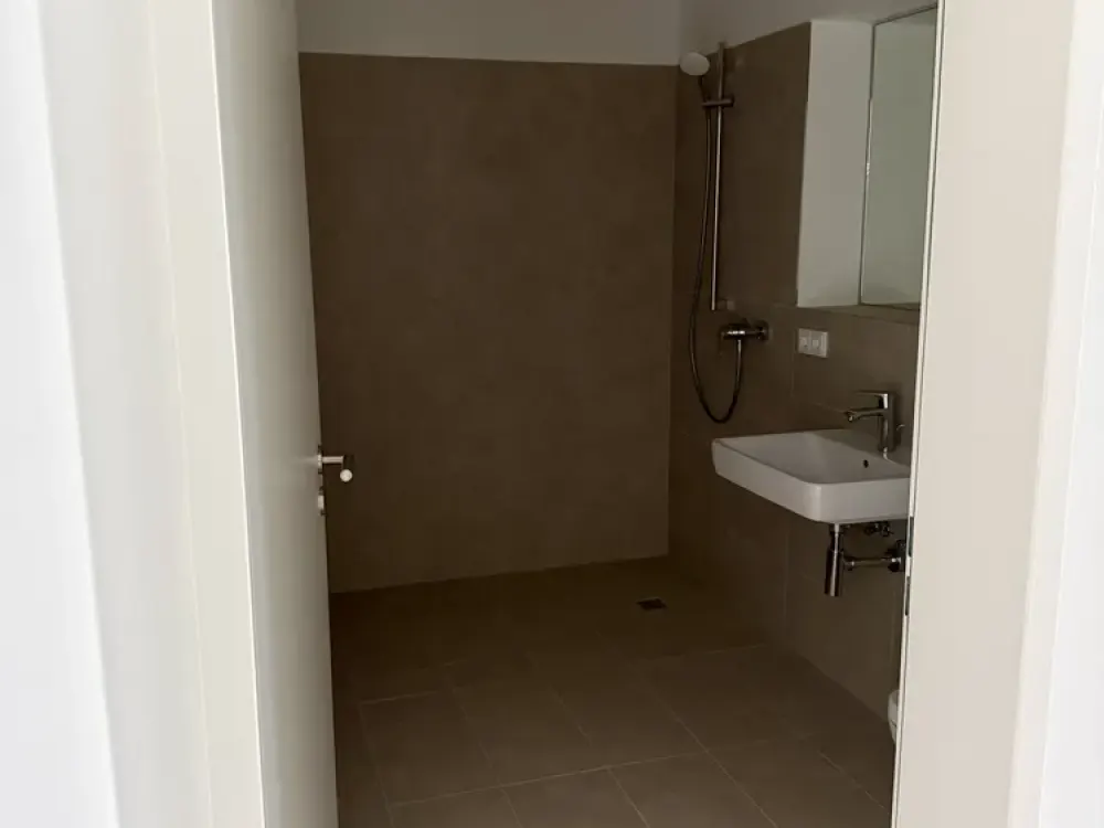 Erstbezug Neubau: 2-Zimmer mit Terrasse in den Elbvororten, 51,9 m², EG
