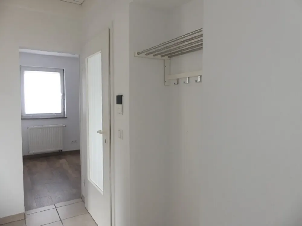 Modernisierter Altbaucharme! 3 Zimmer DG-Wohnung in Ludwigsburg-Ost! Einziehen und wohlfühlen.