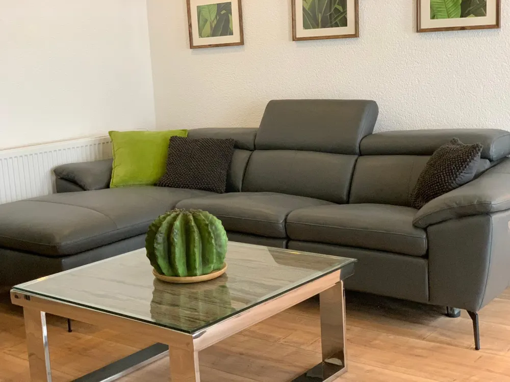 möblierte hochwertige 3-Zimmer Wohnung, 1490 zzgl. NK
