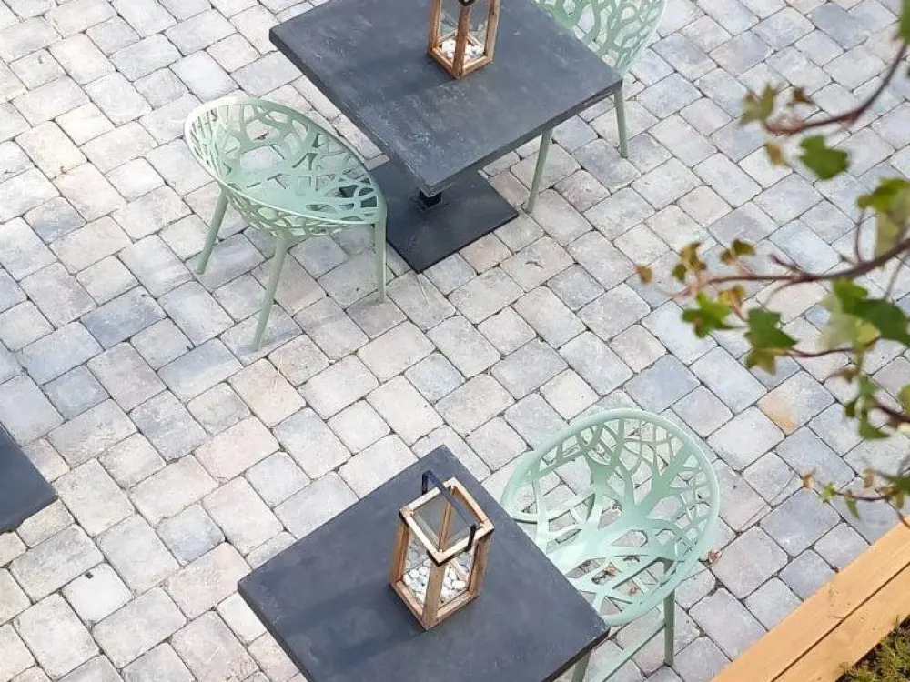 möblierte hochwertige 3-Zimmer Wohnung, 1490 zzgl. NK