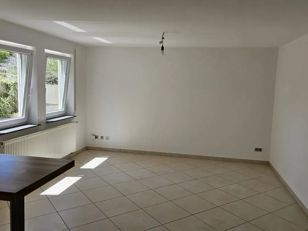 Helle Souterrainwohnung in Filderstadt
