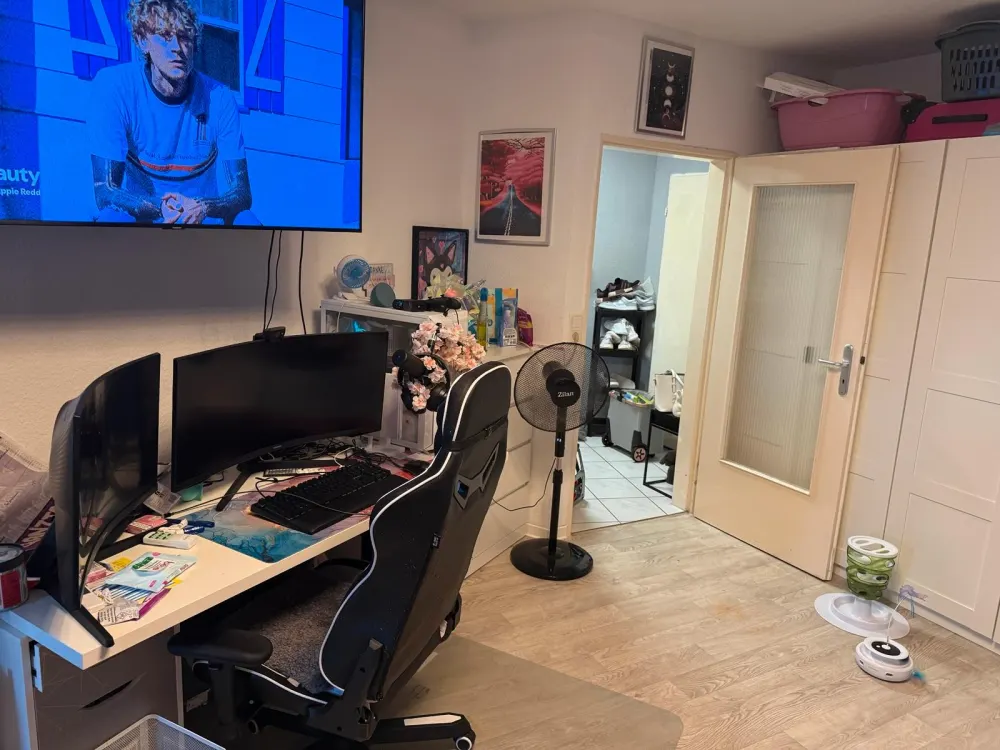 Nachmieter zum 1.10 /15.10 oder 1.11