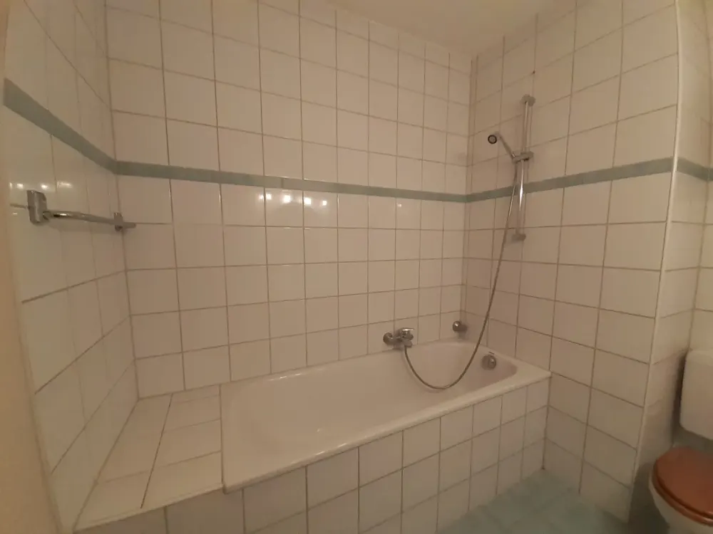 Lichtdurchflutete 2,5 Zimmer Wohnung in Top Lage