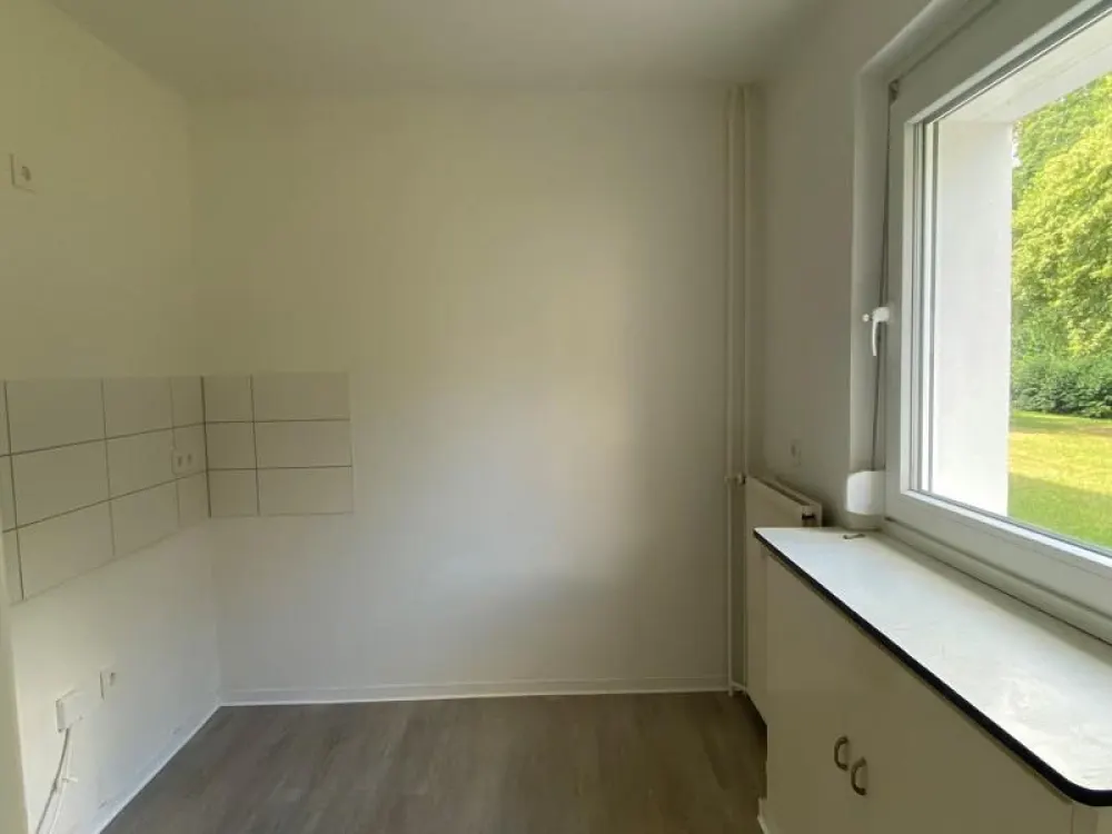 Helle 1-Zimmer-Wohnung mit Balkon