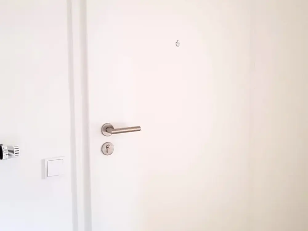 Helle 3-Zimmer-Wohnung mit Süd-Ost-Balkon und großem Spiel- und Hobbykeller mit WC