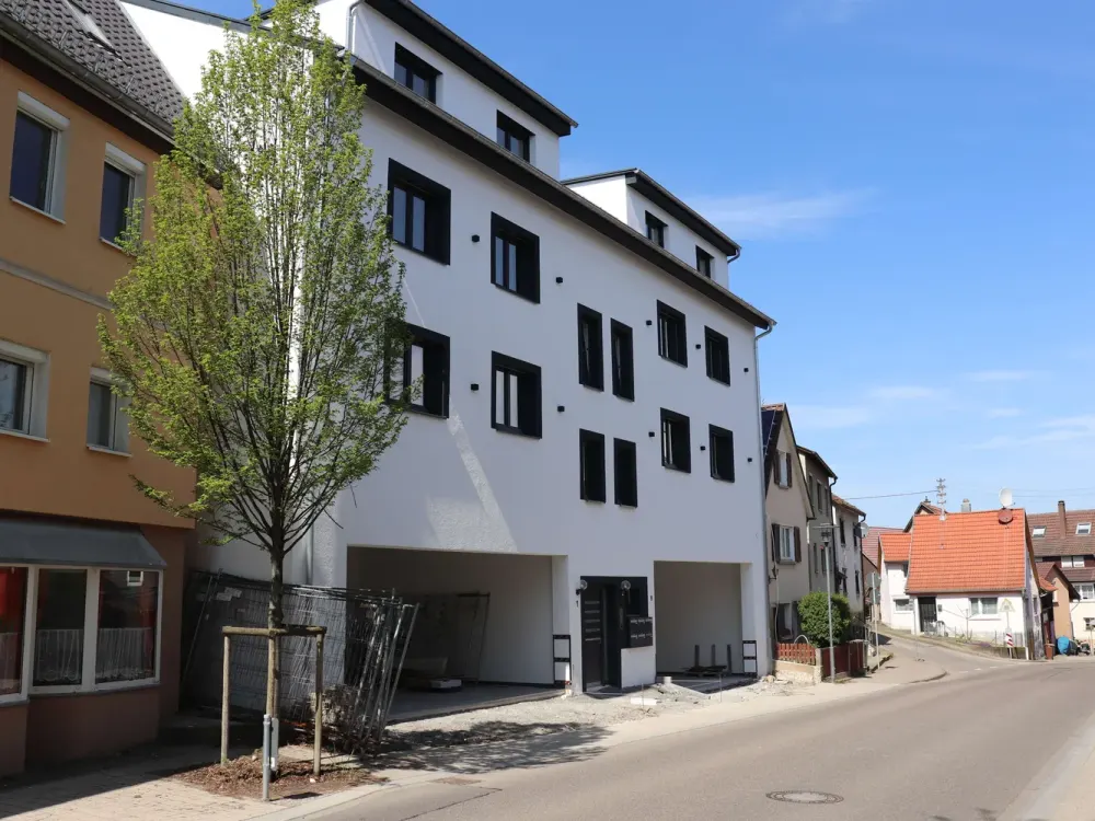3 Zi.-OG-Whg. mit Balkon, Fußbodenheizung und Garage (Whg. 4)