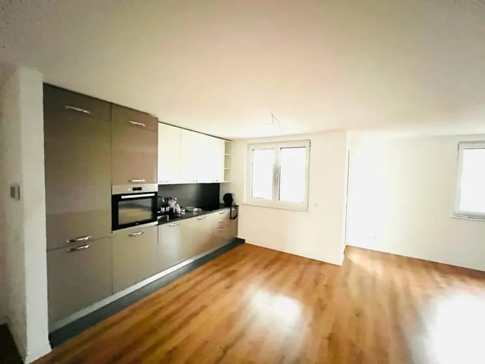 3 Zi.-OG-Whg. mit Balkon, Fußbodenheizung und Garage (Whg. 4)