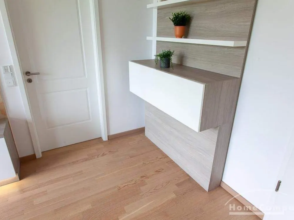 274762 HomeCompany Dresden Furnished Exclusive 2-Room Apartment in Dresden-Altstadt Near Frauenkirche max. 4 Persons!