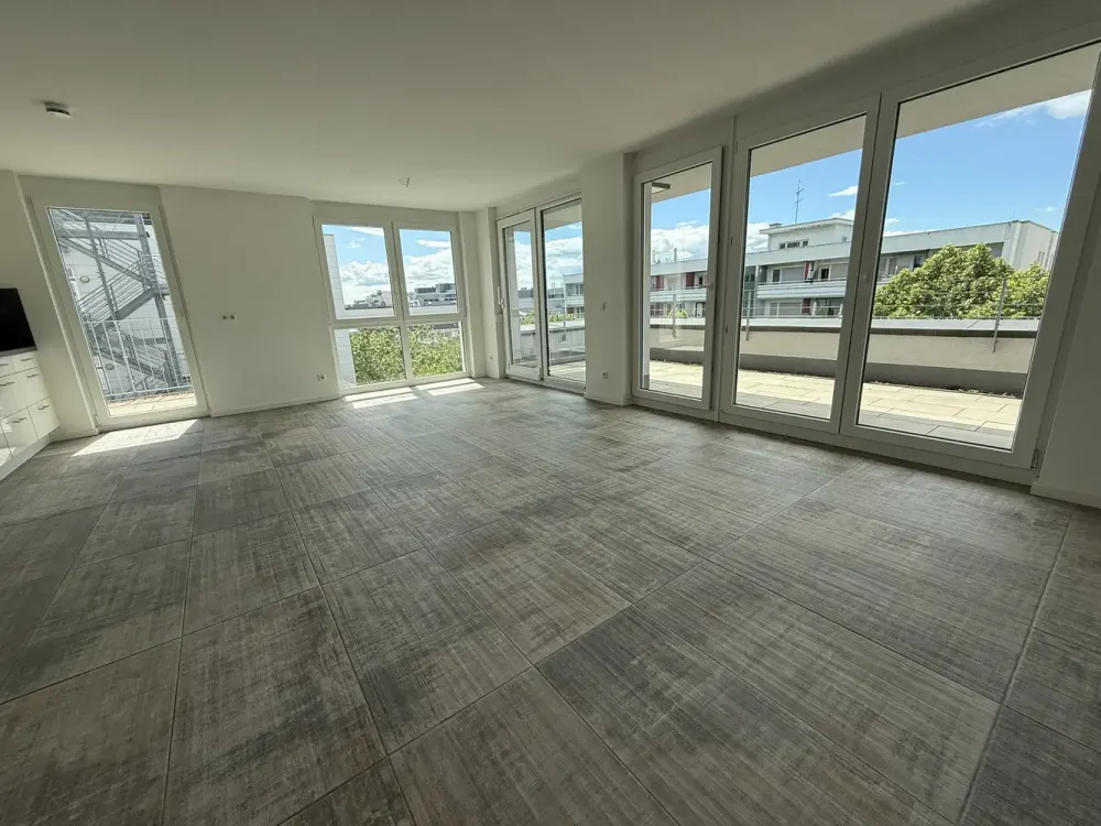 ***Elegante 3,5 Zi.-Penthousewohnung in Sindelfingen***