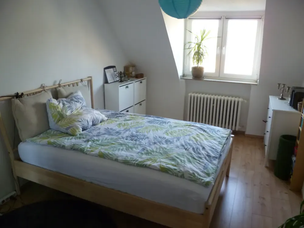 Köln-Mülheim, gemütliche 2 Zimmer, Küche, Gartennutzung