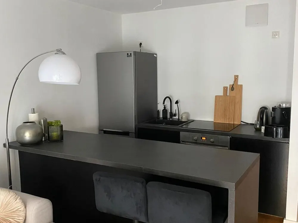 1-Zimmer-Wohnung mit sonnigem Balkon 30 m
