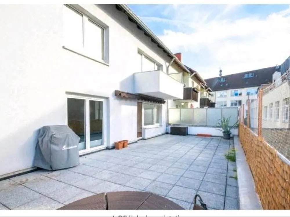 Große 4-Zimmer-Wohnung mit riesiger Terrasse