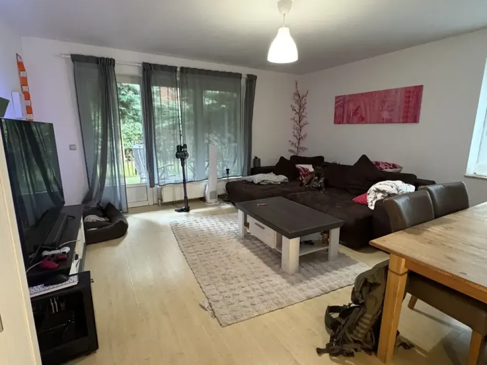 Schöne 2,5-Zimmer Wohnung im Erdgeschoss zu vermieten