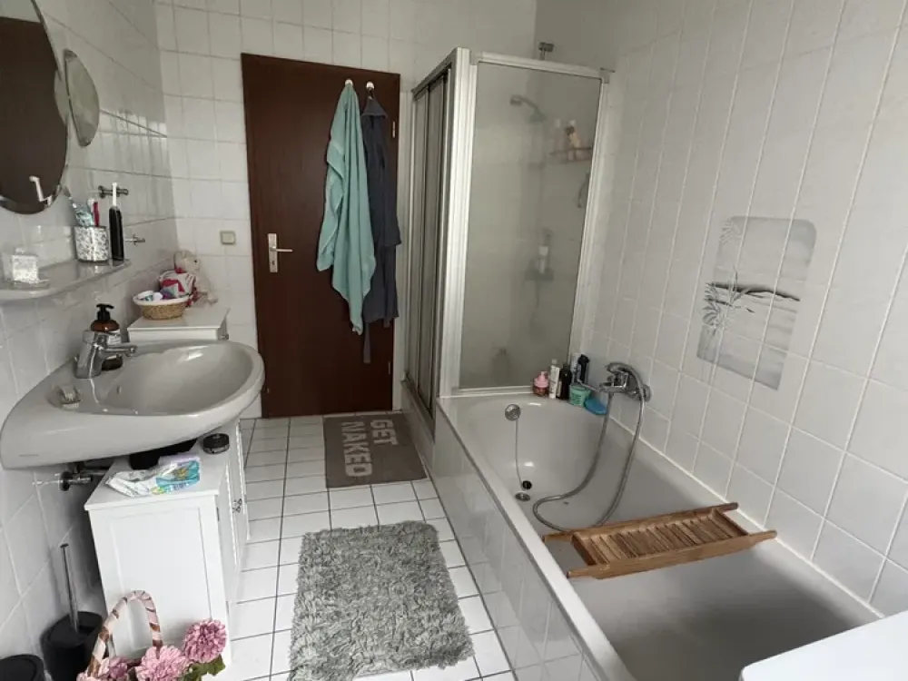 Schöne 2,5-Zimmer Wohnung im Erdgeschoss zu vermieten