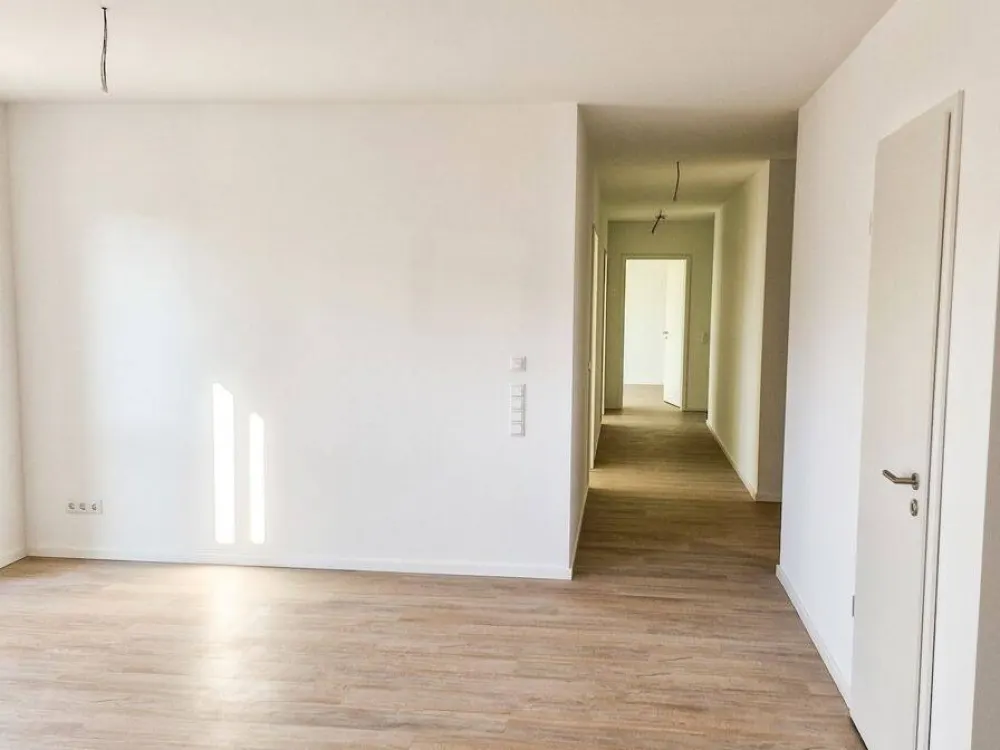 Familienfreundliche Etagenwohnung zur Miete mit Balkon in Hamburg Rahlstedt - Wentzel Dr.
