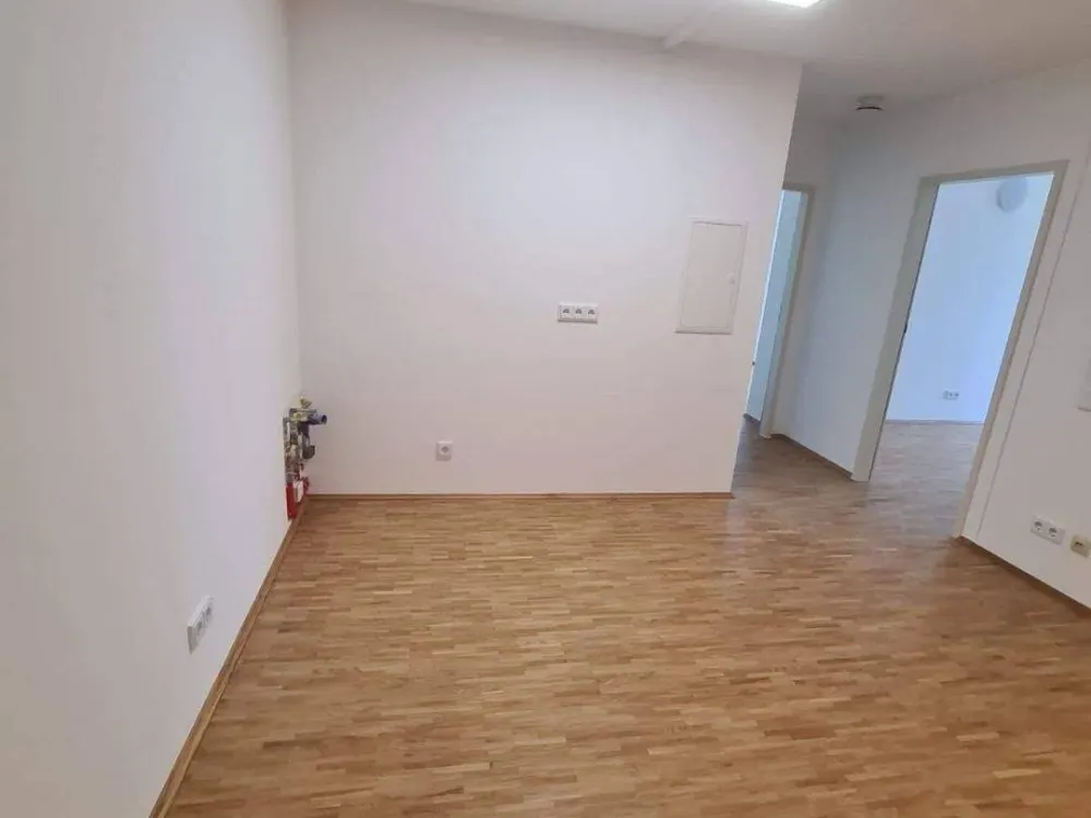 5 Zimmerwohnung, 2 Bäder, WG Geeignet Hans-Mielich-Platz