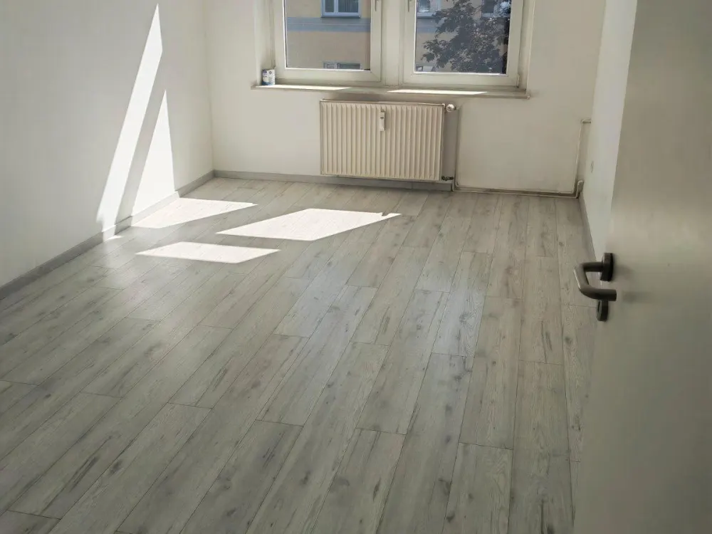 Wohnung - zu vermieten