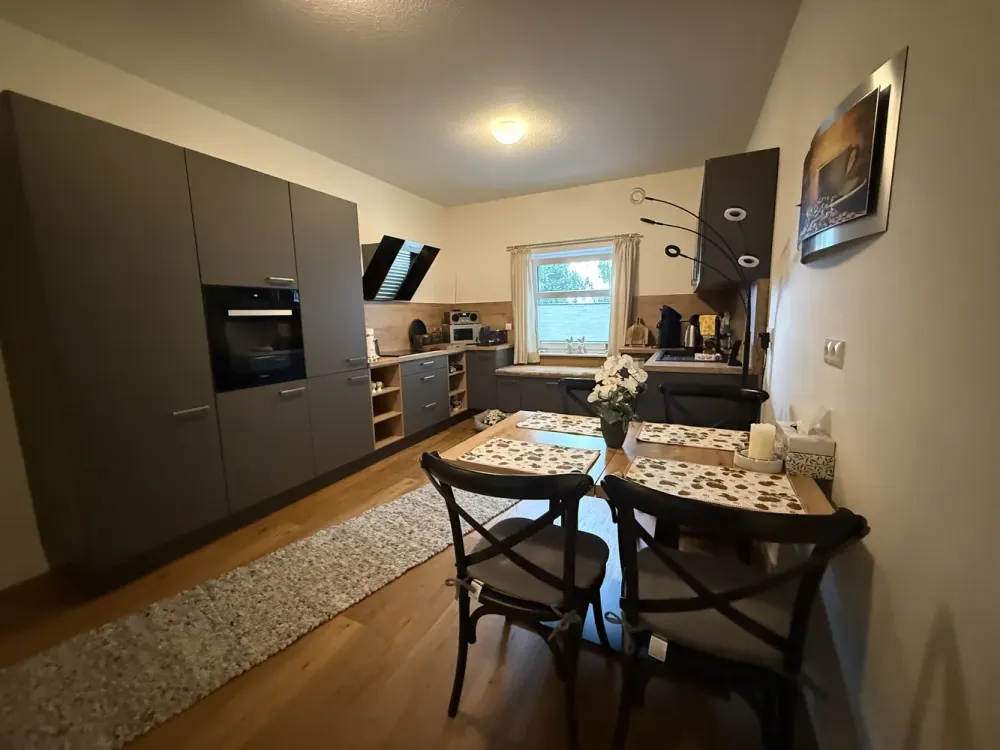 3-Room Apartment with Terrace and Fitted Kitchen