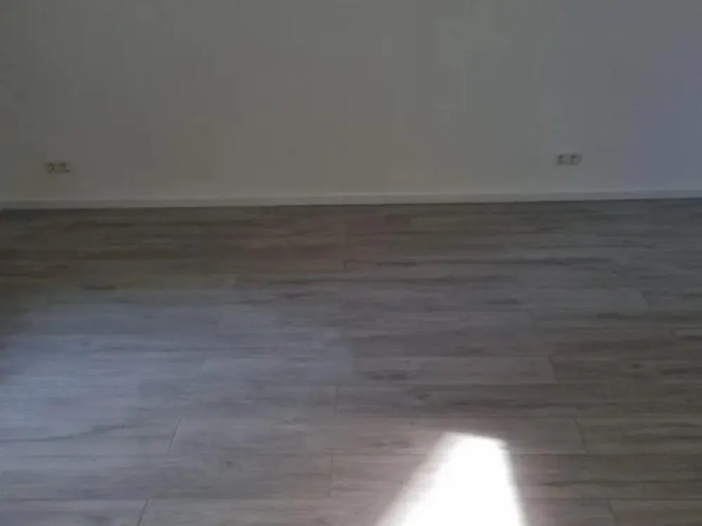 Nachmieter gesucht für 116qm mit eigenen Eingang in Re -Süd