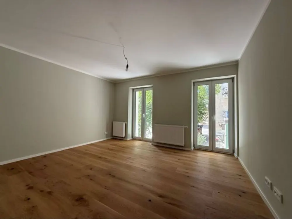 4-Zimmer-mit Einbauküche - Rückgebäude, Westend/Schwanthalerhöhe