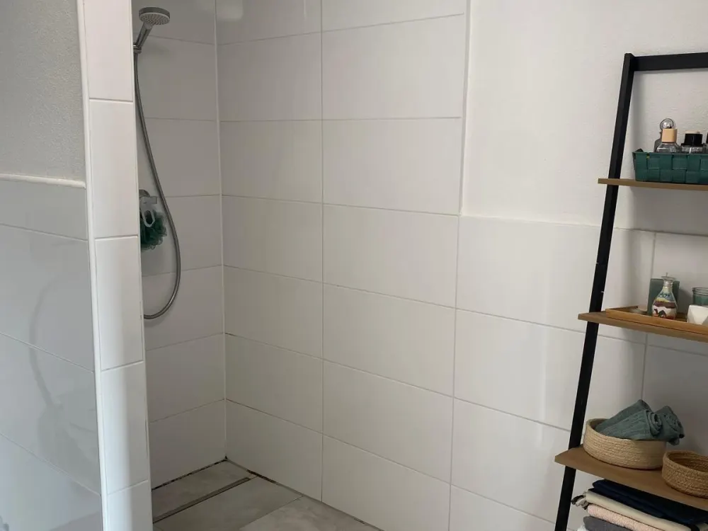 Möblierte 1 Zimmer Wohnung in Luginsland