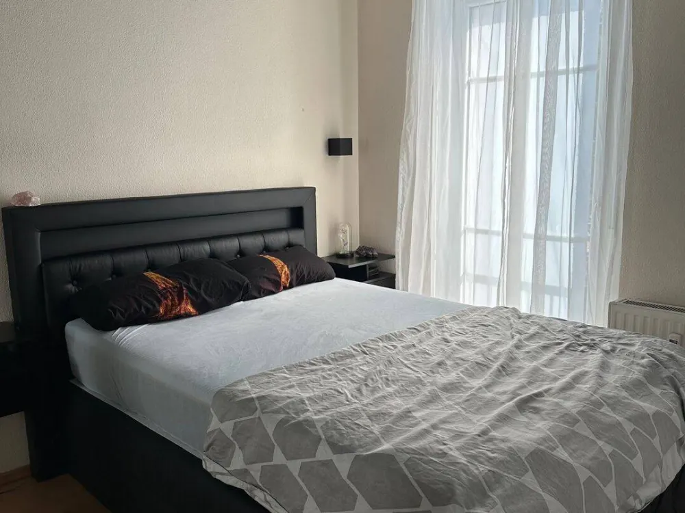Charmante 2-Zimmer-Wohnung mit Balkon in München-Lerchenau, teilmöbliert & top angebunden