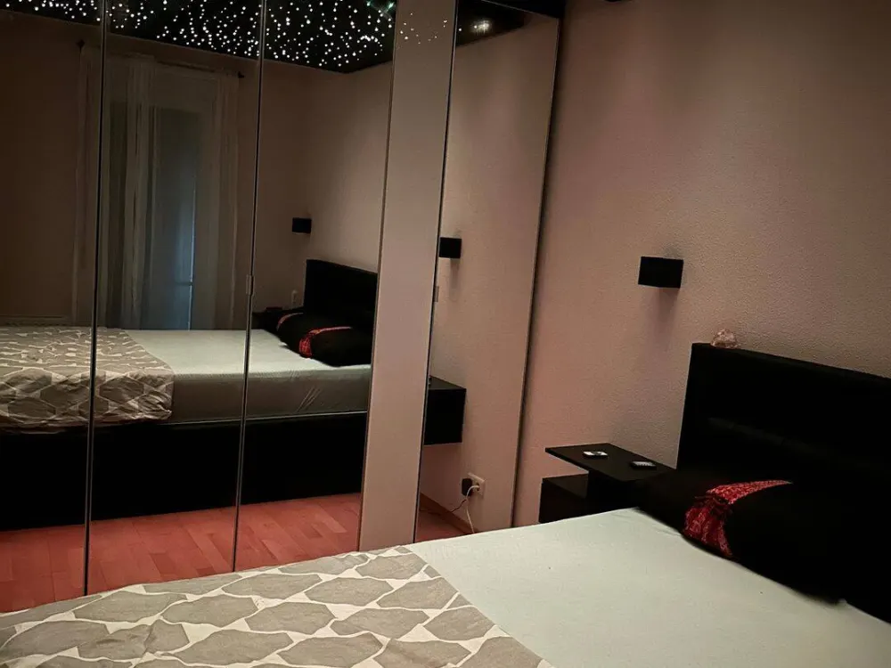 Charmante 2-Zimmer-Wohnung mit Balkon in München-Lerchenau, teilmöbliert & top angebunden
