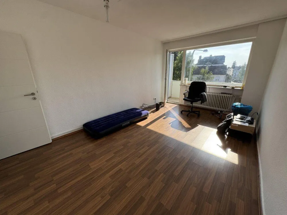 Lichtdurchflutete 2-Zimmer-Wohnung mit zwei Balkonen