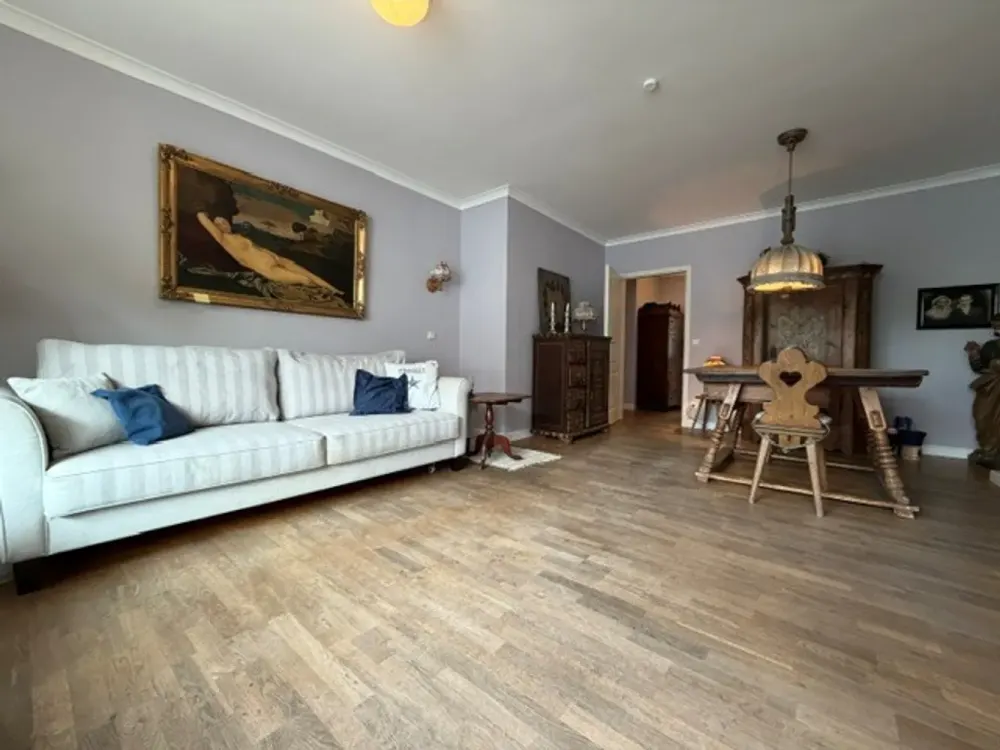 3-Room Apartment with Balcony near Urdenbacher Kämpe