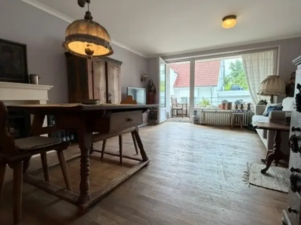 3-Room Apartment with Balcony near Urdenbacher Kämpe