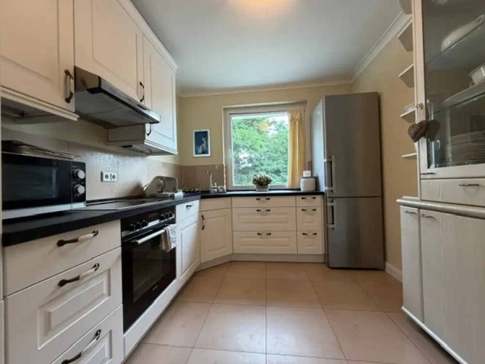 3-Room Apartment with Balcony near Urdenbacher Kämpe