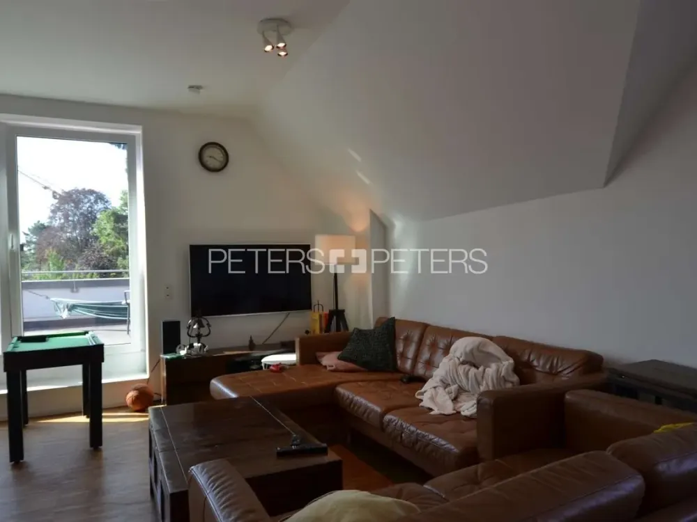 + Maisonette-Wohnung + Zwei Dachterrassen + EBK + Badewanne +