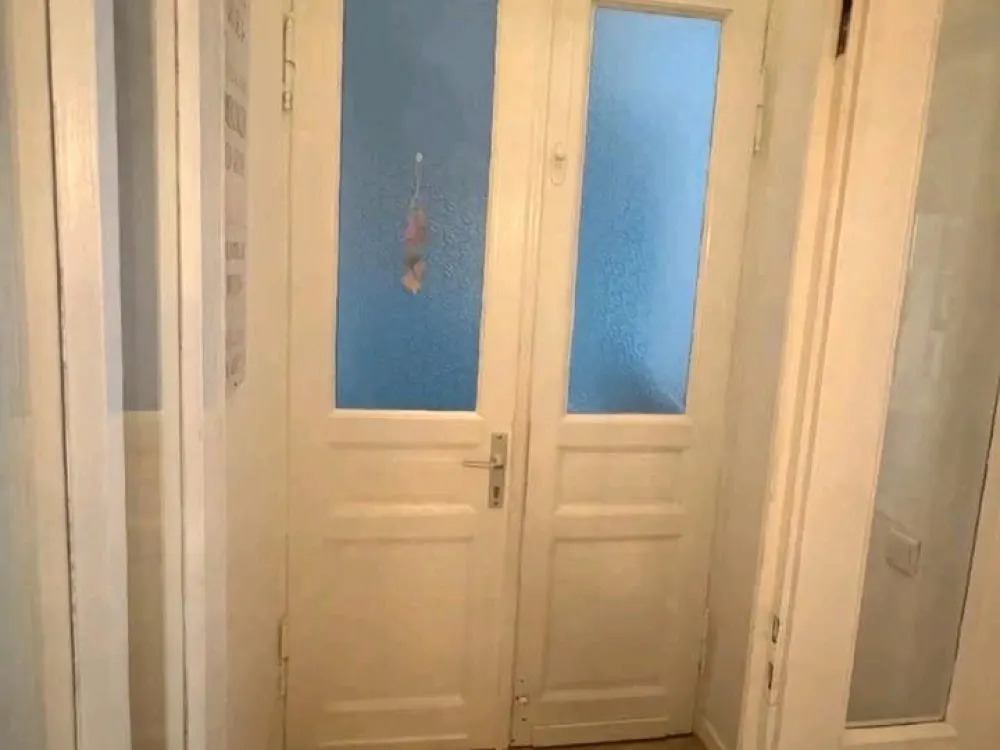 3-Room Apartment Arnstadt 110sqm, Bathtub, Daylight Bathroom, Tiled Stove, Fitted Kitchen
