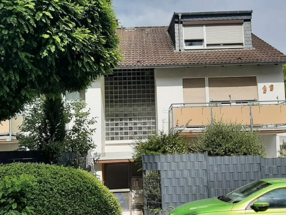 Helle 2-Zimmerwohnung mit Balkon in Eppstein