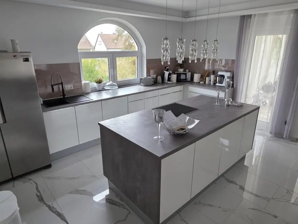 Möblierte 110m2 Designer Wohnung Fürth, Erlangen, Nürnberg