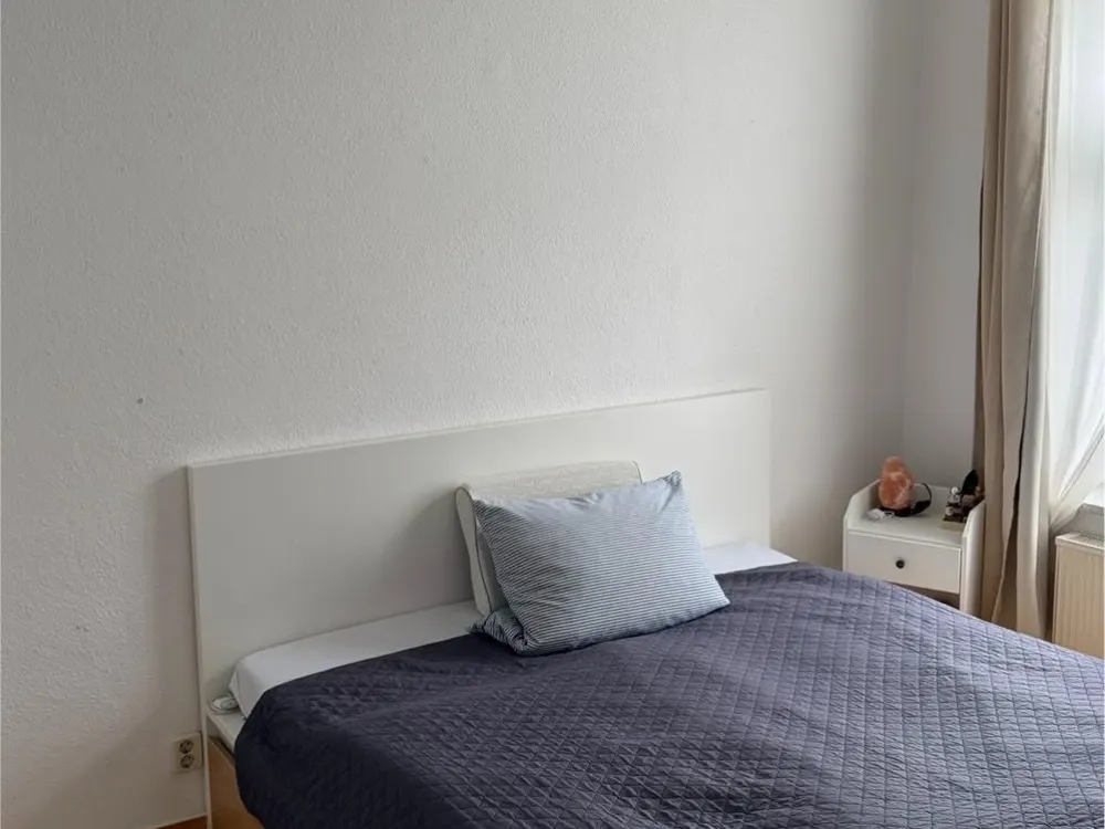 *DRINGEND* //Nachmieter 2-Raum-Whg mit EBK gesucht