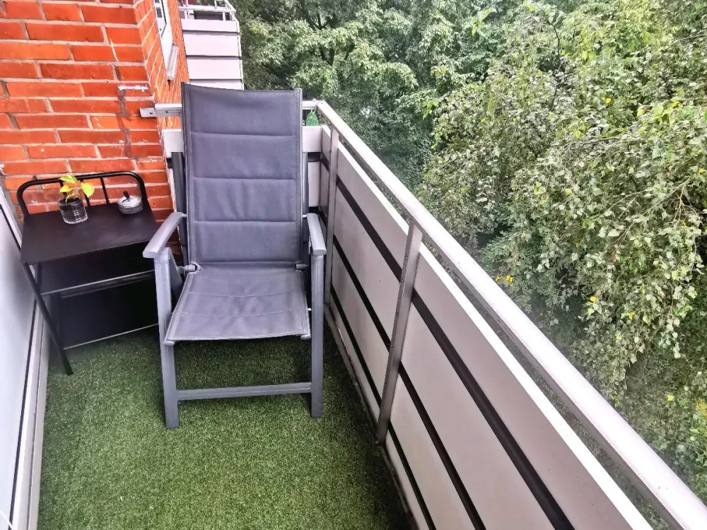50qm Wohnung mit Balkon,3min von U1 Alter Teichweg,tolle Nachbarn