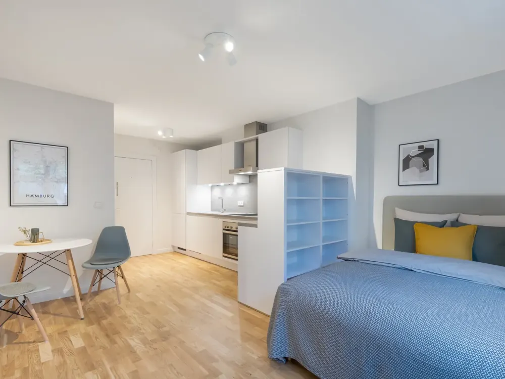 Near the Alster, Smart & Stylish Living in Winterhude