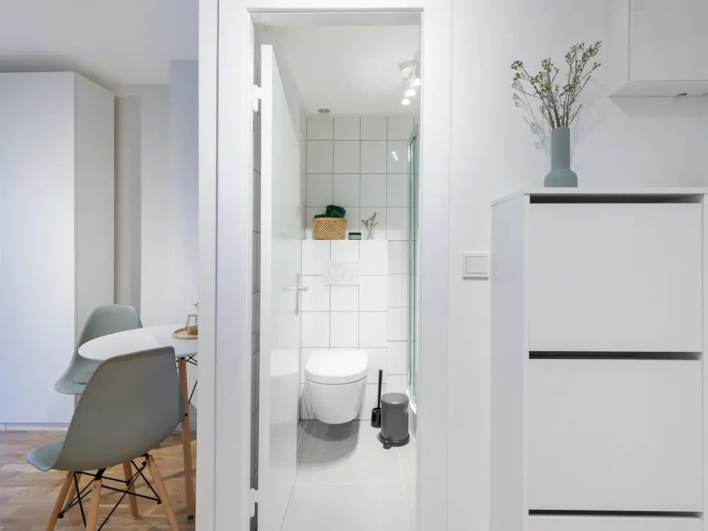 Near the Alster, Smart & Stylish Living in Winterhude