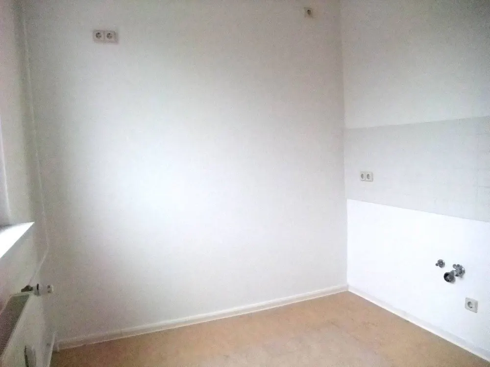 Quiet 3-Room Apartment with Balcony