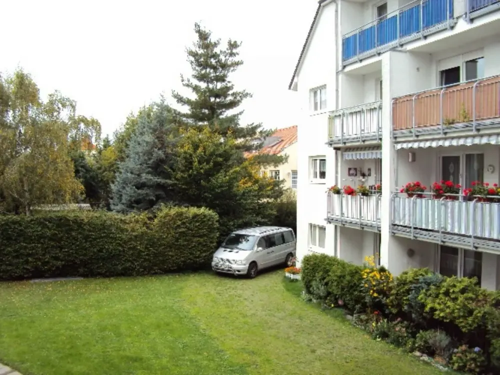 tolle Wohnung in Thekla mit Tiefgaragenplatz und Einbauküche
