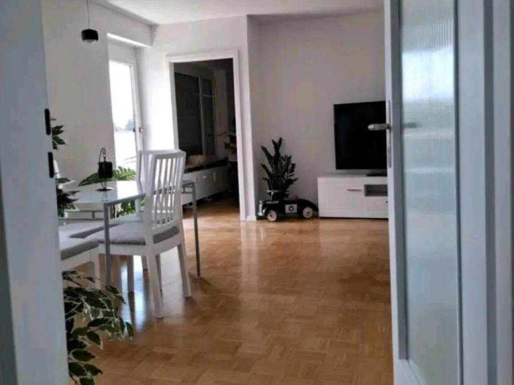 2 Zimmer-Wohnung zu vermieten möbeliert oder nicht möbeliert