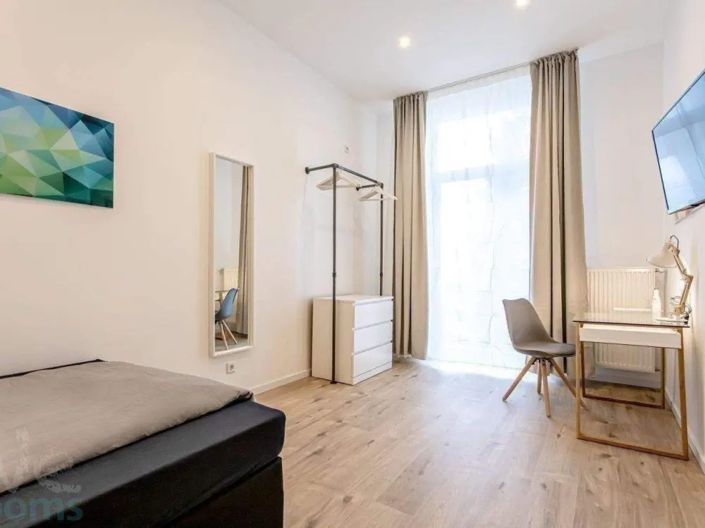 Ab 01.01.2027 - modern ausgestattetes Zimmer in gehobener 2er WG - mit Altbaucharme